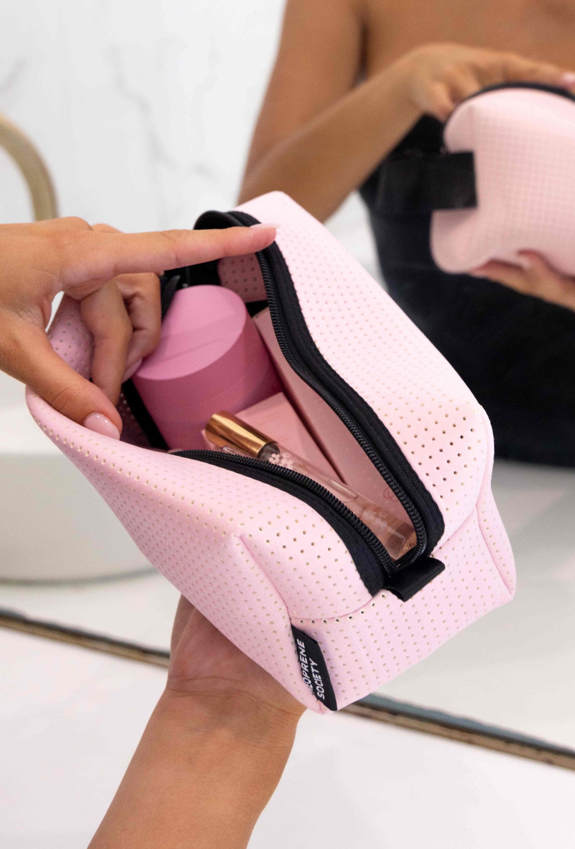Neoprene Bubblegum pink case